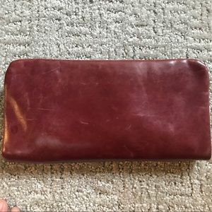 Hobo International clutch